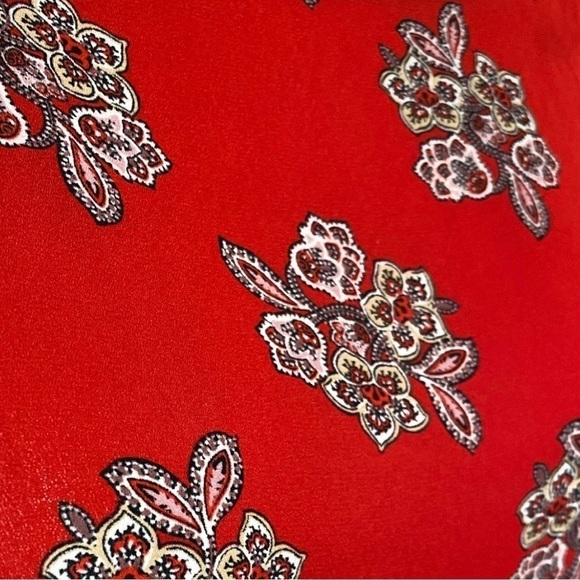 Loft Red Floral Lightweight Long Sleeve Top Size S Blouse - Picture 2 of 7